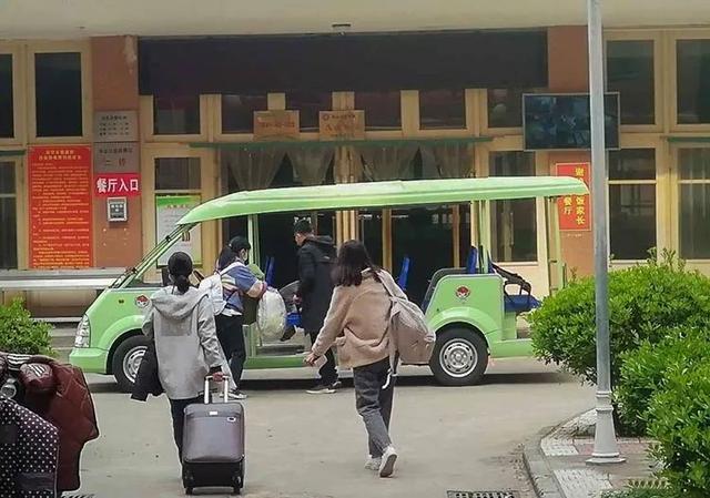 現(xiàn)場：南陽一中返校復學首日全流程：貼心、放心